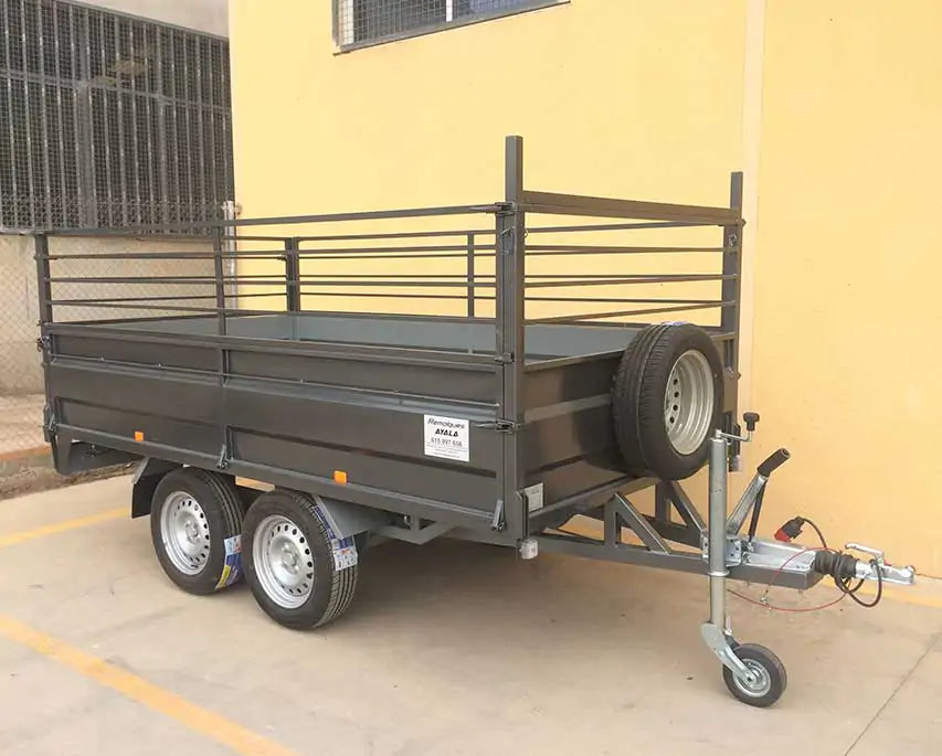 Remolque 2 ejes 3.000 x 1.700 x 500 ruedas por debajo – mma 750 kg