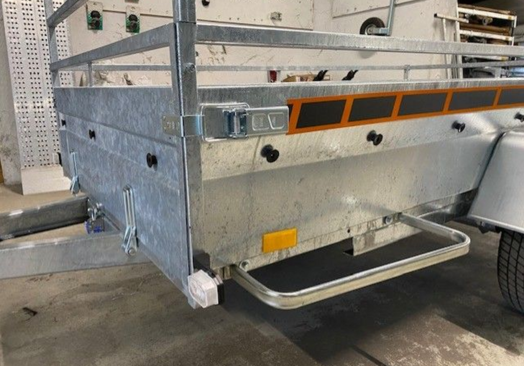 Remolque de carga BOG723 de 1 eje 233 x 132 cm – Chasis reforzado galvanizado en caliente, 500/750 kg