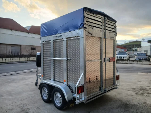 Remolque para Caballos y Ganado