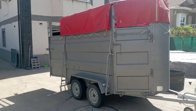 Remolque para Caballos y Ganado