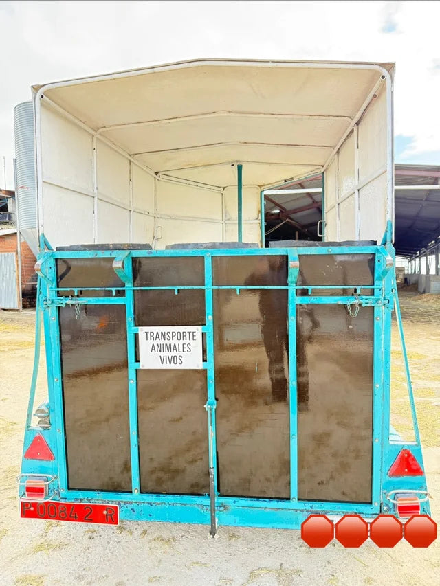 Remolque para Caballos y Ganado
